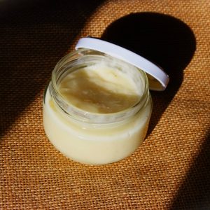 crema corporal hidratante de aloe vera